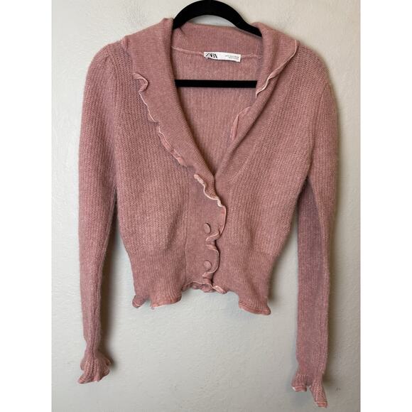 Zara Pink Knit Fuzzy Sweater SMALL Ruffle Hem Alpaca Blend Cutesy Cottagecore - Picture 1 of 3